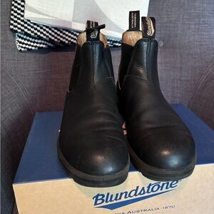 Blundstone classic #587 boots AUS 7 CAN 10W 8M